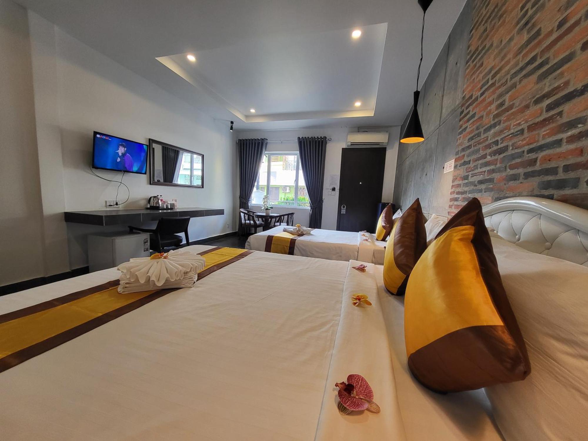Sun Chakra Boutique Hotel Пном Пен Екстериор снимка